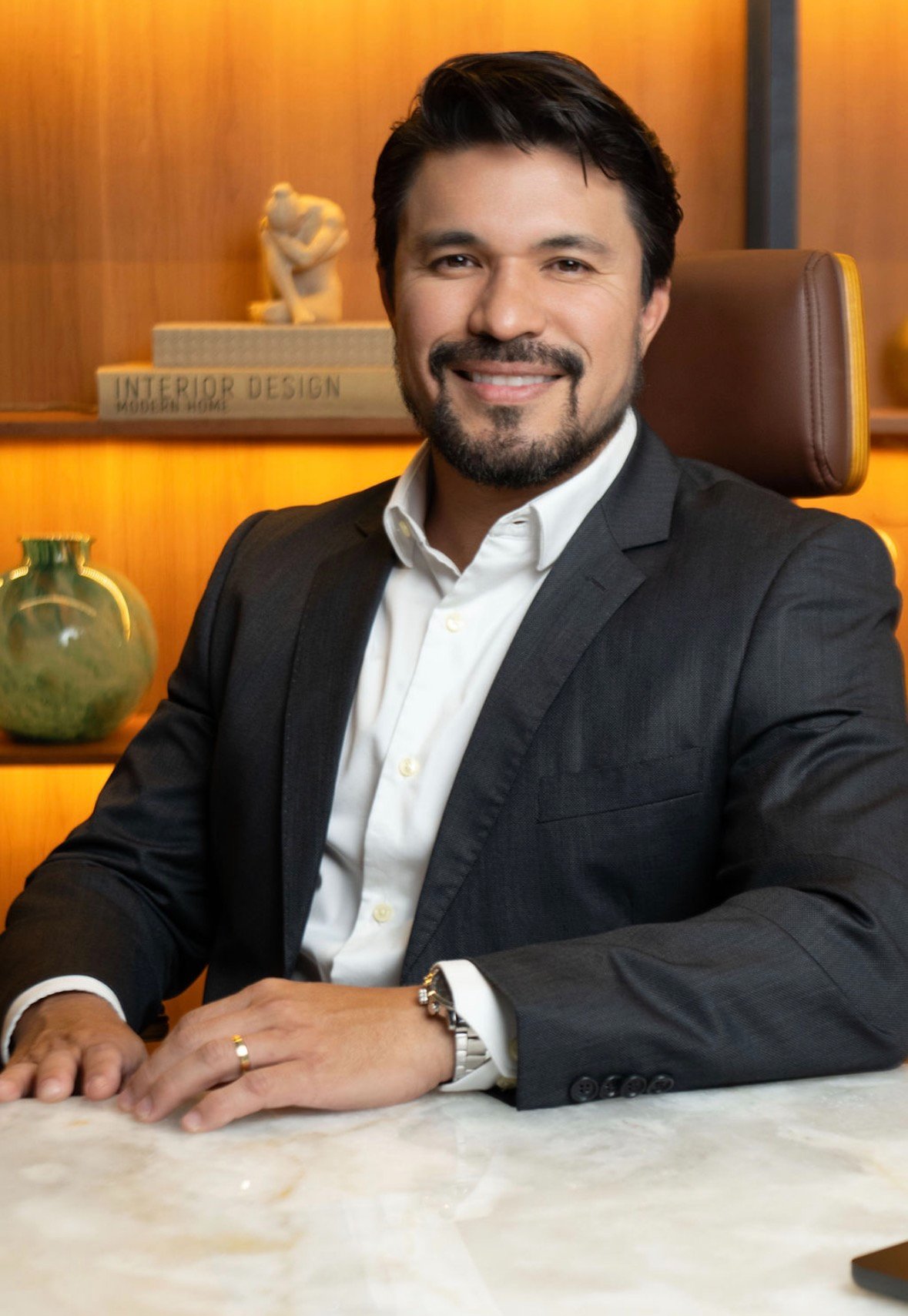Dr. Antonio Hattori